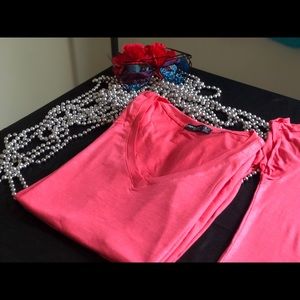 Short sleeve Tee- More of a Peach color